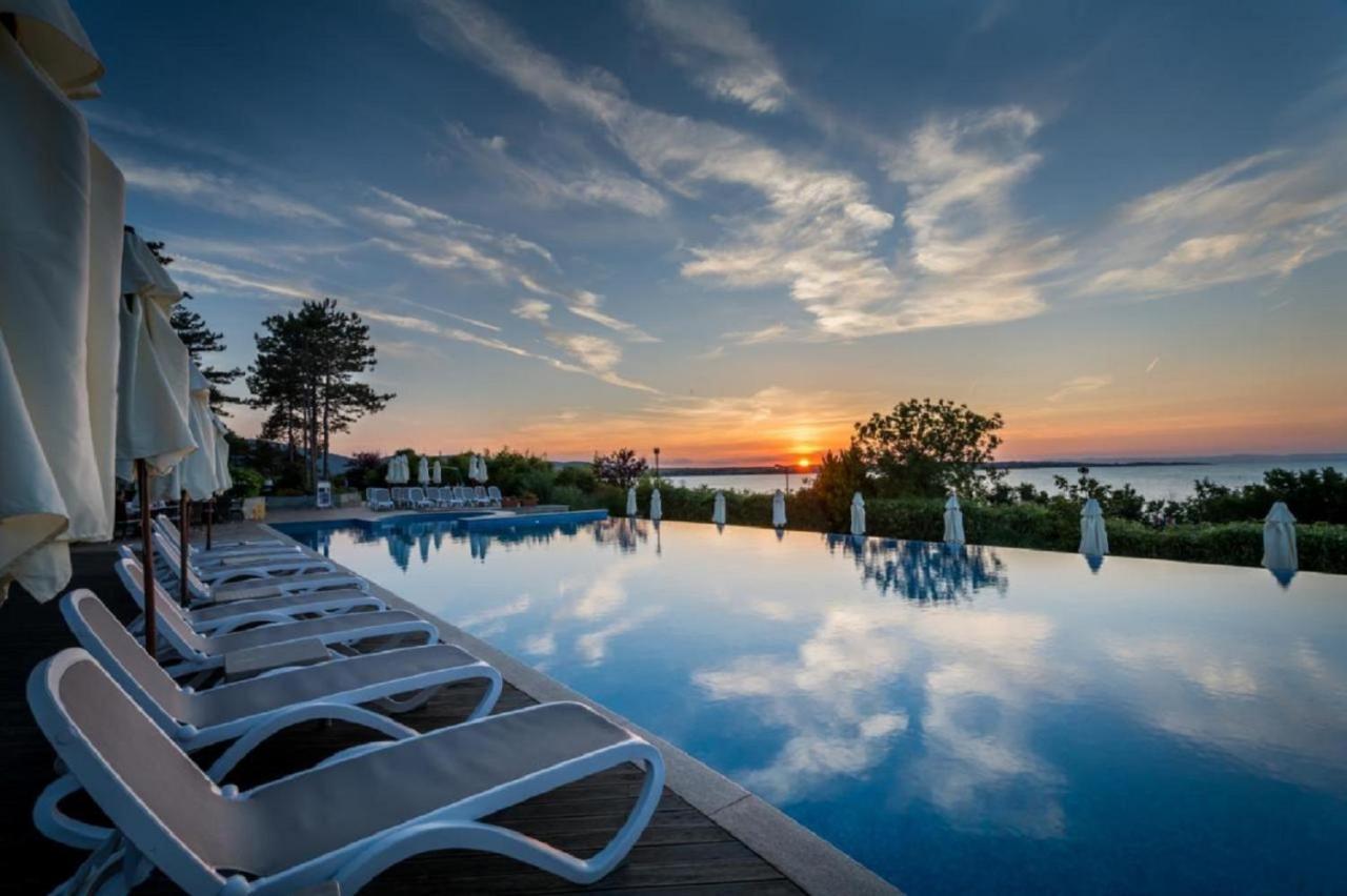 Eve Santa Marina Apartments II - Sea, Pools, Relax Sozopol Exteriér fotografie